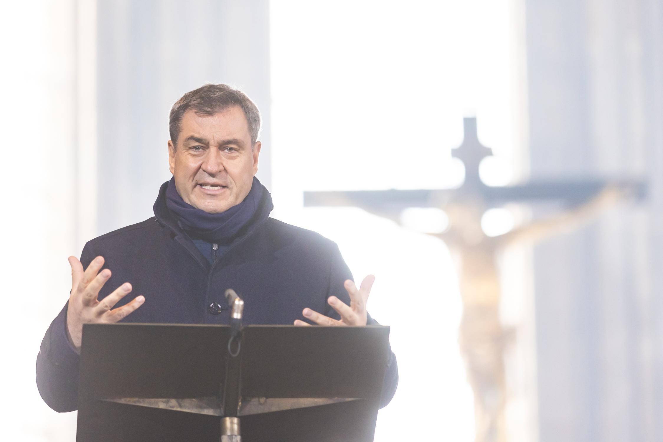 Bayerischer Ministerpräsident Markus Söder Amtseinführung Erzbischof Herwig Gössl