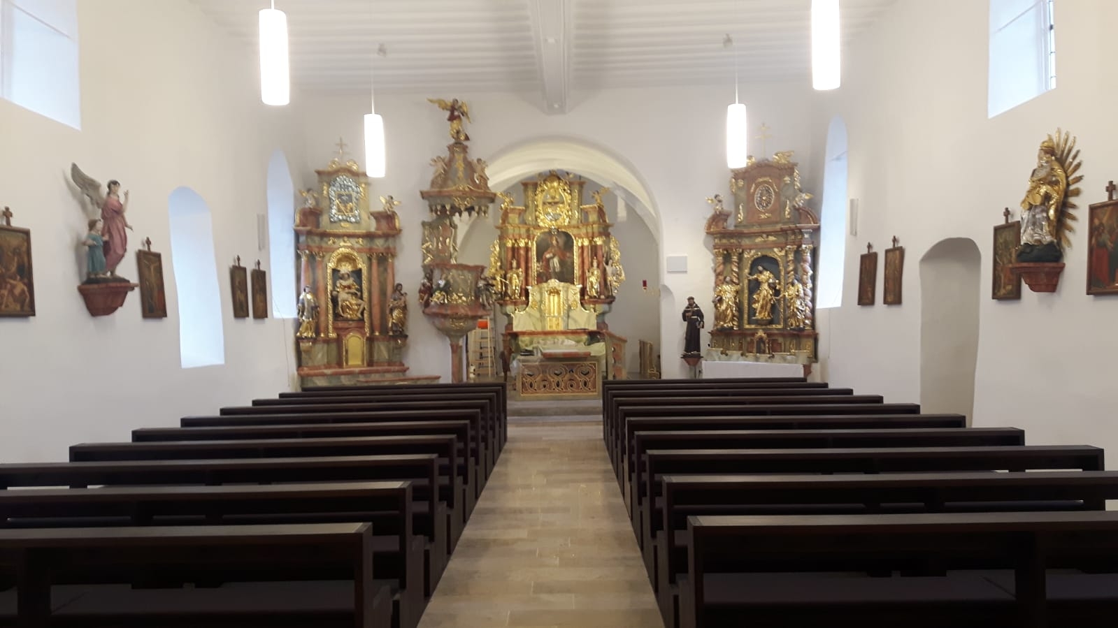 Windheim Kirche Innen 1